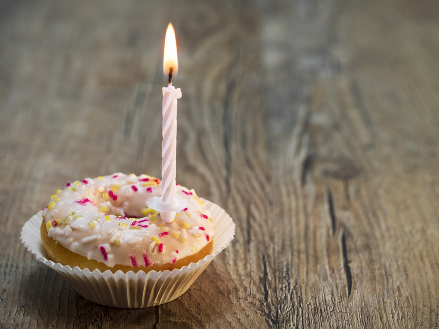 Happy Birthday - 1 Jahr Reisen Mit Punkten - Wir feiern Geburtstag