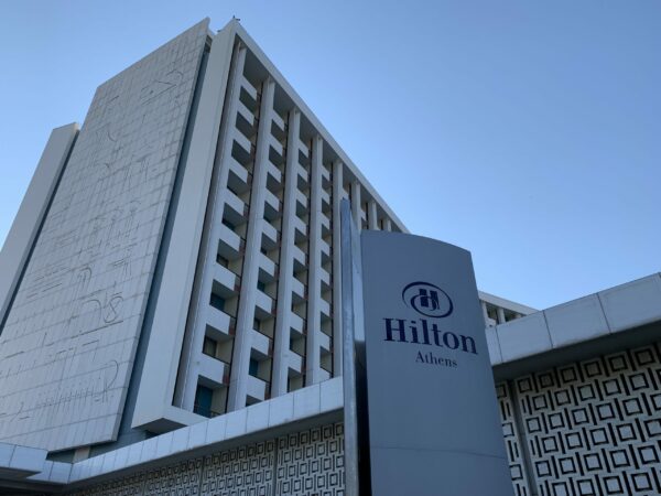 2.500 Hilton Honors Punkte Pro Aufenthalt Februar 20222 BG