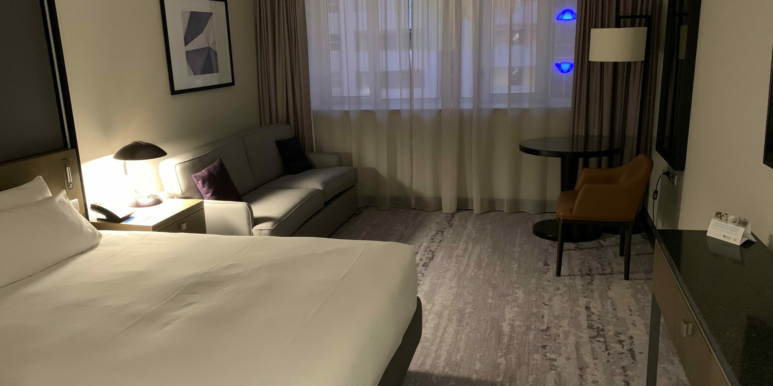 Bis zu 200 Miles & More Meilen für eine Hotelbewertung Dezember 2022