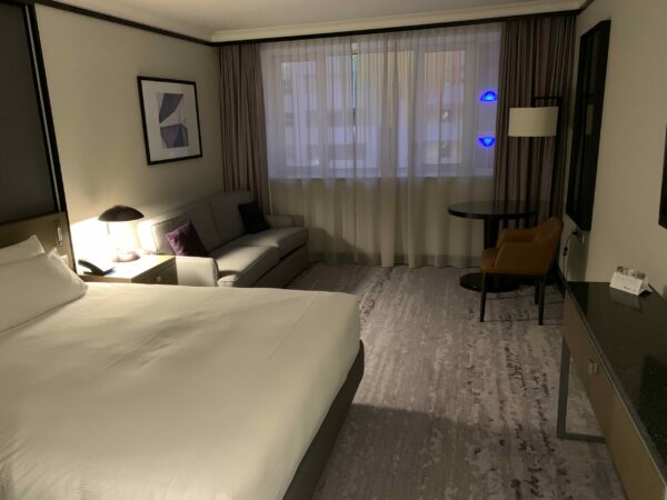 Bis zu 200 Miles & More Meilen für eine Hotelbewertung Dezember 2022