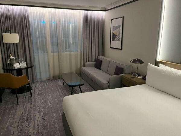 200 Miles & More Meilen für eine Hotelbewertung bei HolidayCheck