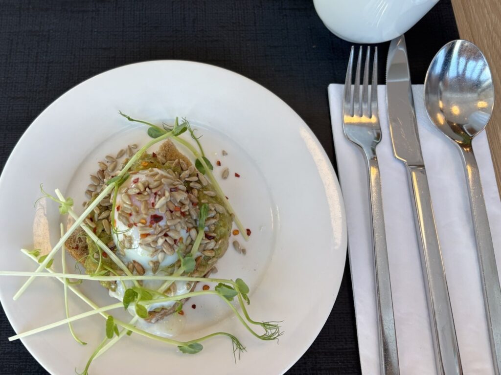 Radisson Hotel Szklarska Poręba Avocado Toast